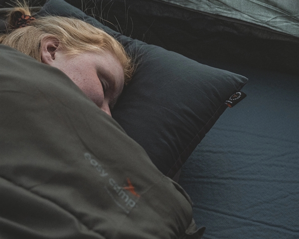 Easy Camp Raven II Square -3°C